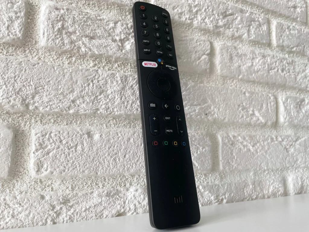 Телевизор LED Xiaomi MI TV P1 43" (108 см) 8 Телевизор LED Xiaomi MI TV P1 43" (108 см) 8