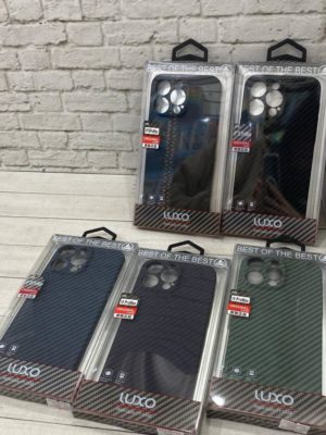 Чехол для Iphone 14 Pro Max из ударопрочного пластика под карбон Luxo Микс 1