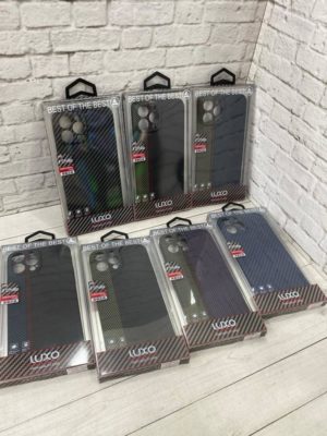 Чехол для Iphone 14 из ударопрочного пластика под карбон Luxo Микс 1