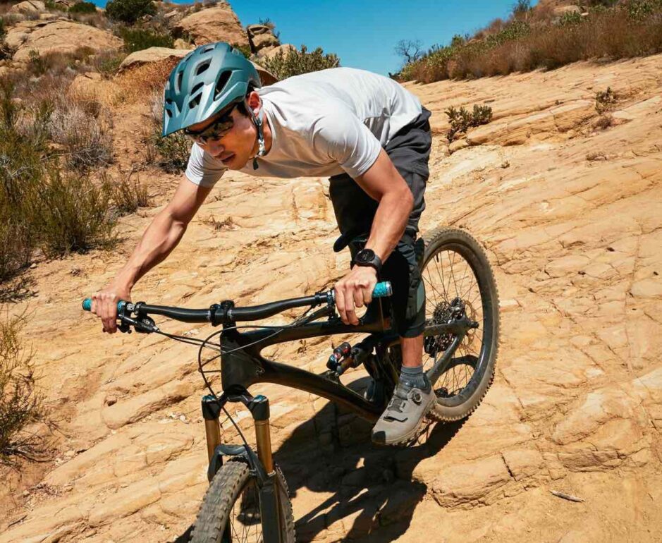 Умные часы Samsung Galaxy Watch5 Pro Wi-Fi NFC, черный титан 5