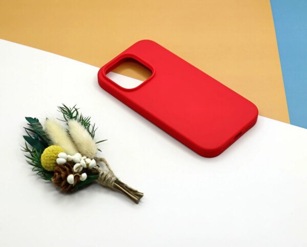 Накладка Silicone Case for iPhone 14 Pro без логотипа красный 3