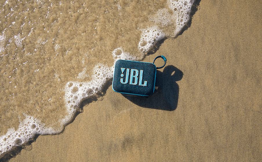 JBL Go 4: водонепроницаемый и пыленепроницаемый — изображение