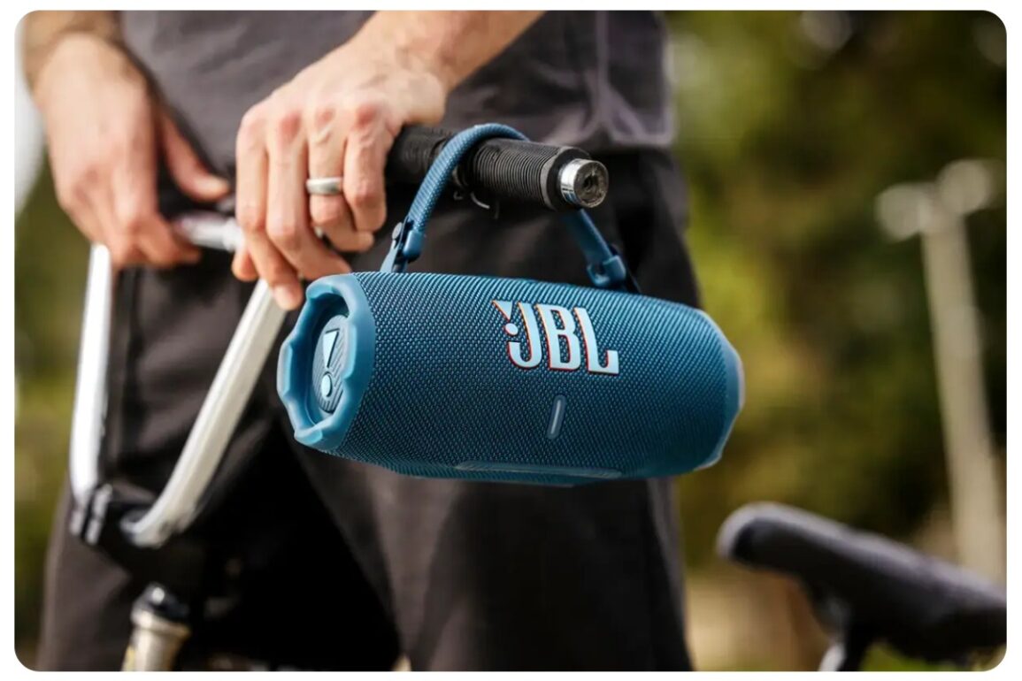 JBL-Charge-6-06
