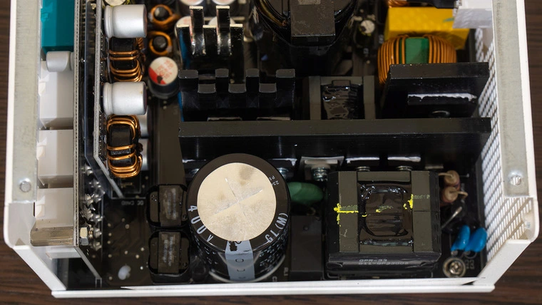 Блок питания Deepcool PN850M WH (R-PN850M-FC0W-WGEU) 11