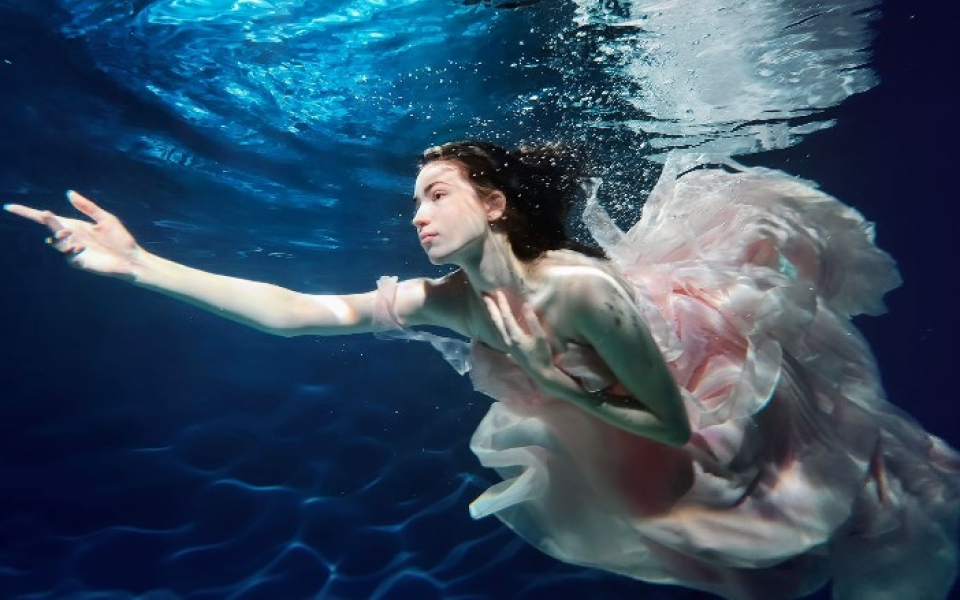 Смартфон TECNO Camon 40 Pro 8/256 Gb Sandy Titanium 16