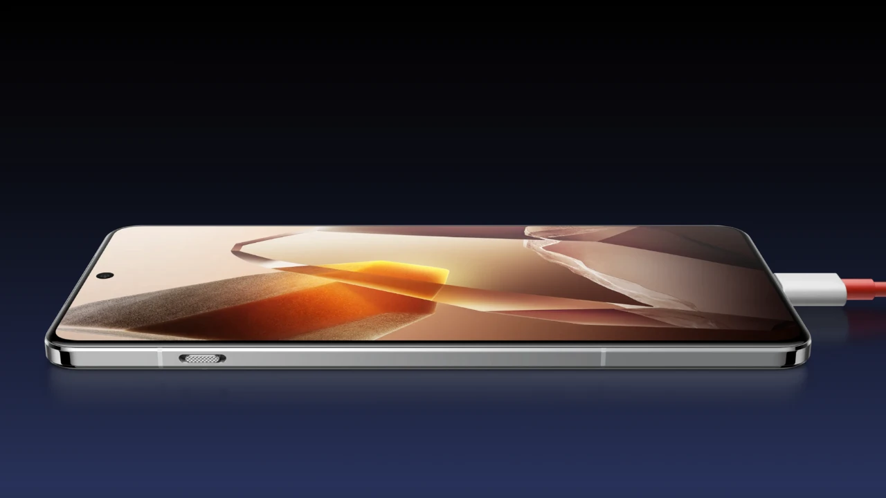 Смартфон OnePlus 13 24Gb/ 1 Tb Черный 4