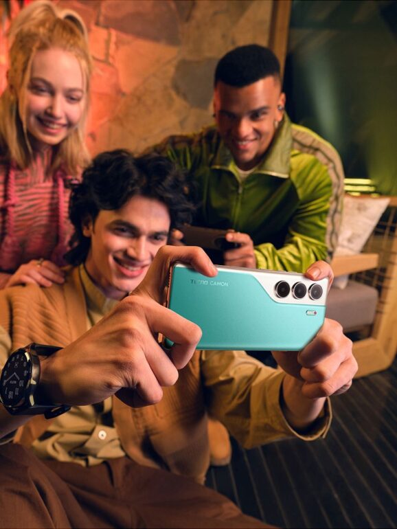 Смартфон TECNO Camon 40 Pro 5G 8/256 Gb Sandy Titanium 32 Смартфон TECNO Camon 40 Pro 5G 8/256 Gb Sandy Titanium 32