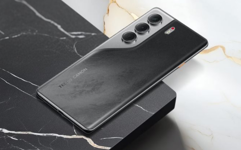 Смартфон TECNO Camon 40 Pro 8/256 Gb Sandy Titanium 1