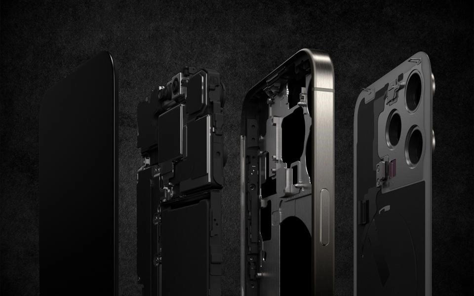 Смартфон Apple iPhone 15 Pro 256 ГБ, Dual: 2 nano SIM, белый титан 4 Смартфон Apple iPhone 15 Pro 256 ГБ, Dual: 2 nano SIM, белый титан 4