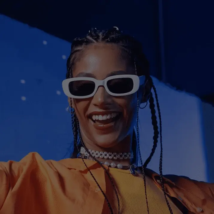 Смартфон Tecno Spark 20 Pro 12/256Gb Frosty Ivory 23