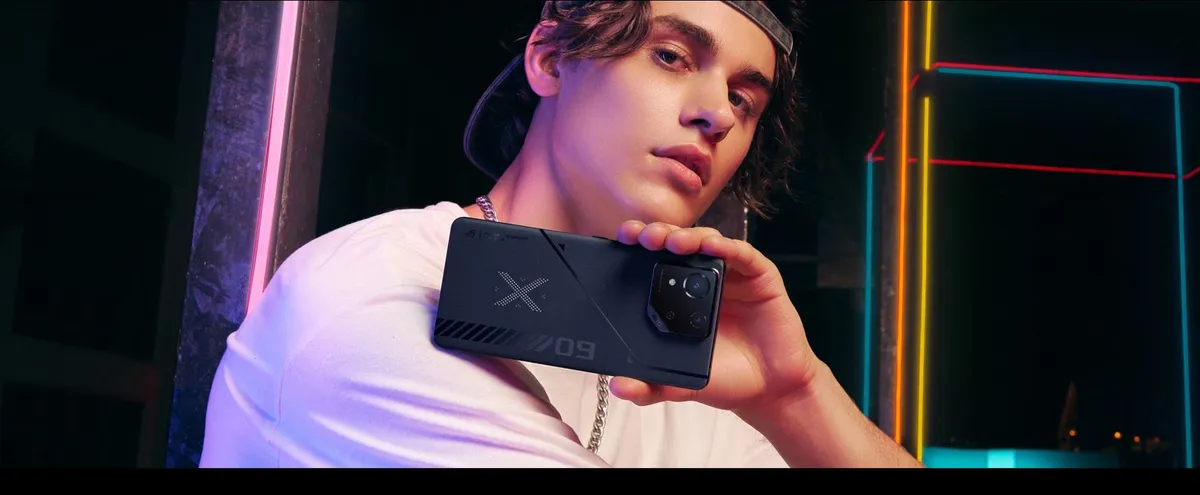 Смартфон Asus Rog Phone 9 FE 16/256Gb Black Global 25