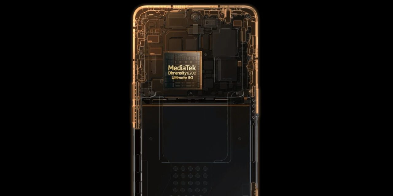 Смартфон TECNO Camon 30 Pro 5G 8/256GB Basaltic Dark 2