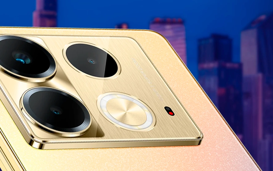 Смартфон Infinix NOTE 40 8/256GB Titan Gold 5