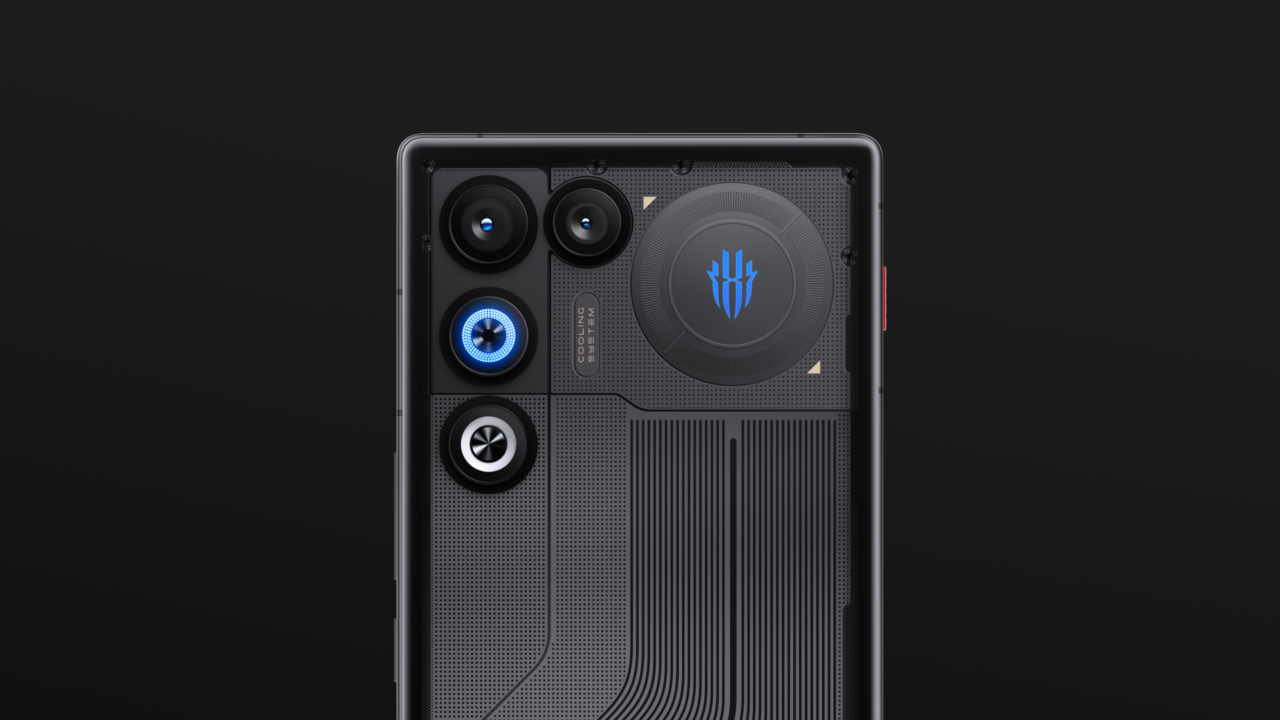 Смартфон ZTE Nubia RedMagic 11 Air 12/256 Gb Prism 7