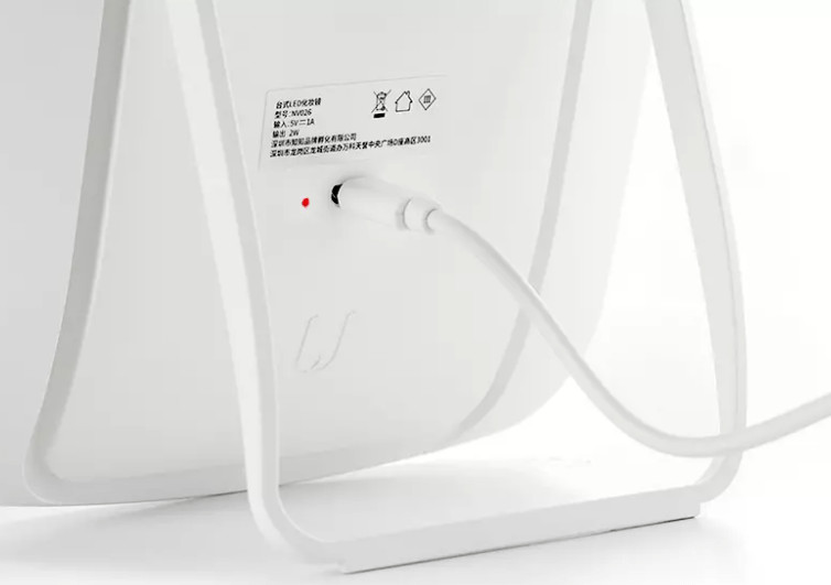 Зеркало для макияжа с подсветкой Xiaomi Jordan Judy LED Makeup Mirror NV026 CN 2 Зеркало для макияжа с подсветкой Xiaomi Jordan Judy LED Makeup Mirror NV026 CN 2