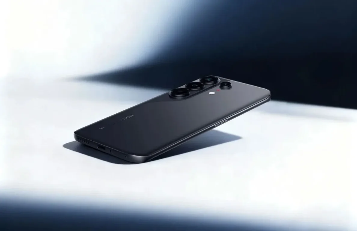 Смартфон TECNO Camon 50 Ultra 5G 8/512GB Moonshadow Black 4