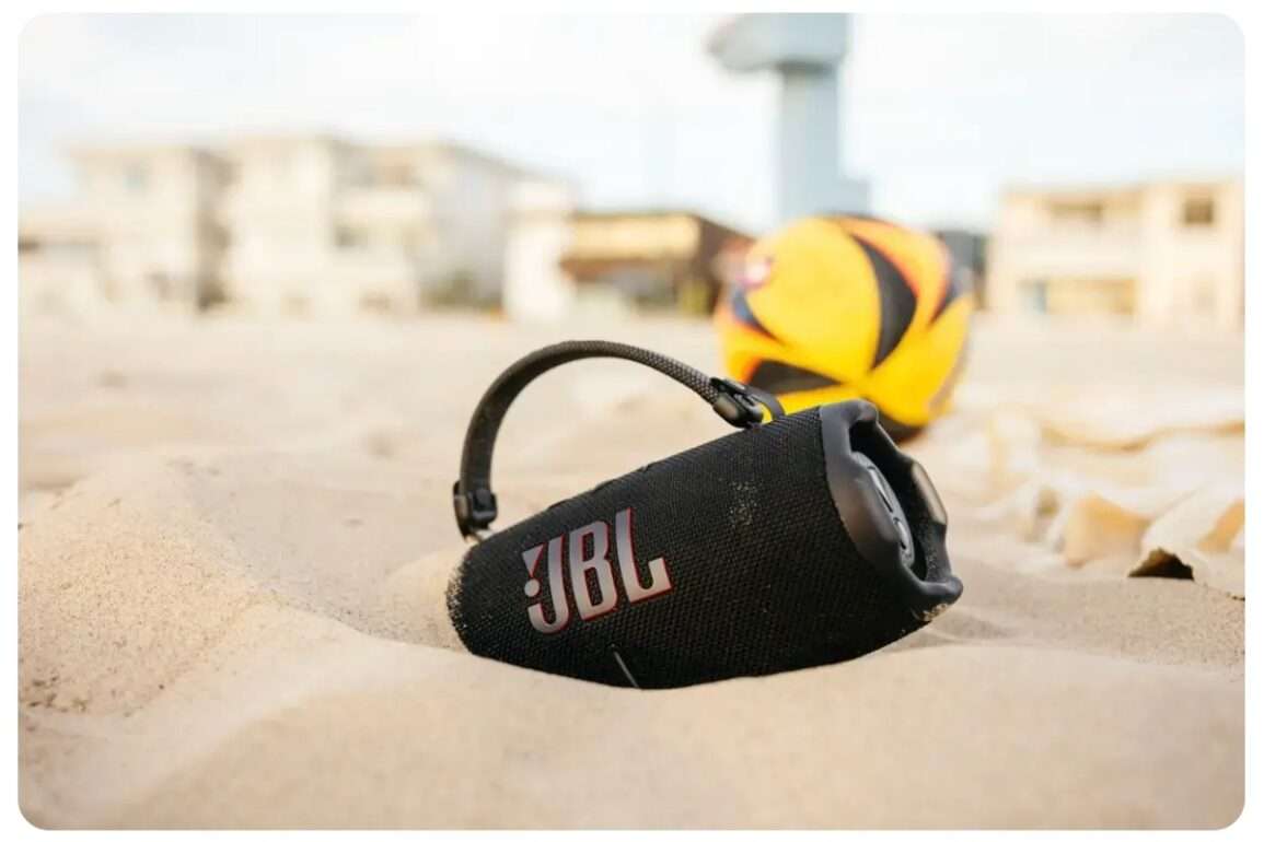 JBL-Charge-6-05