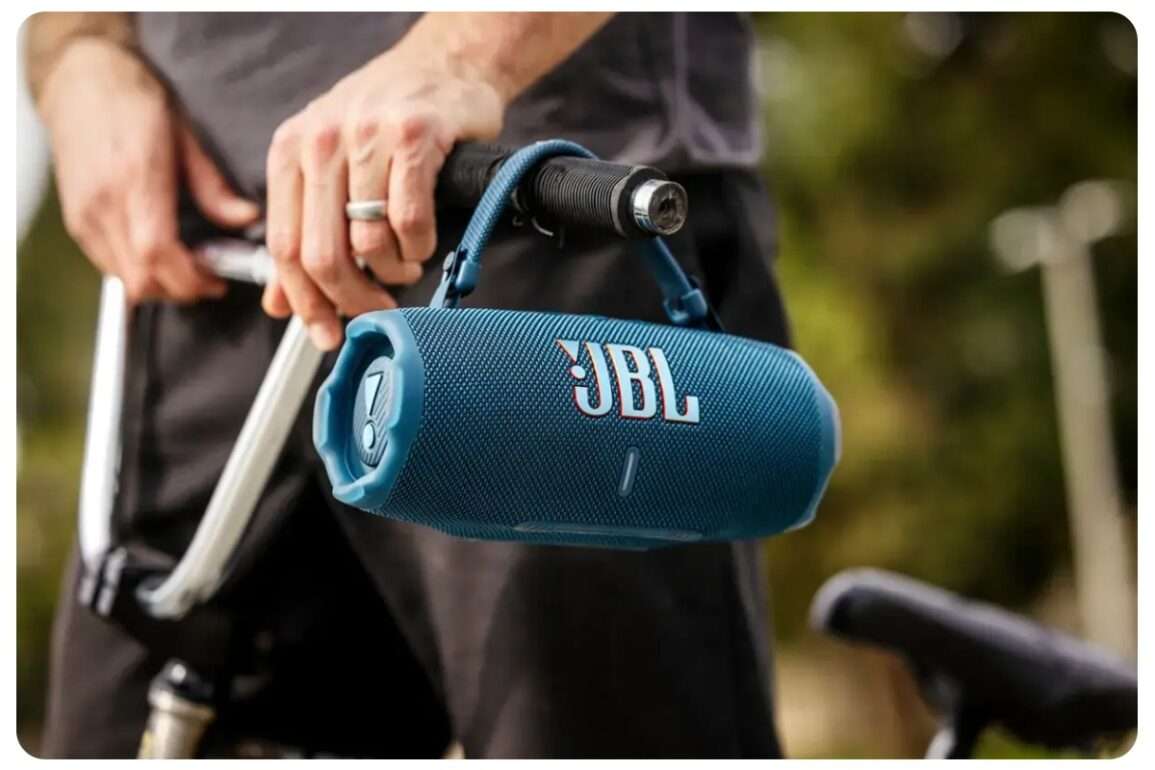 JBL-Charge-6-06