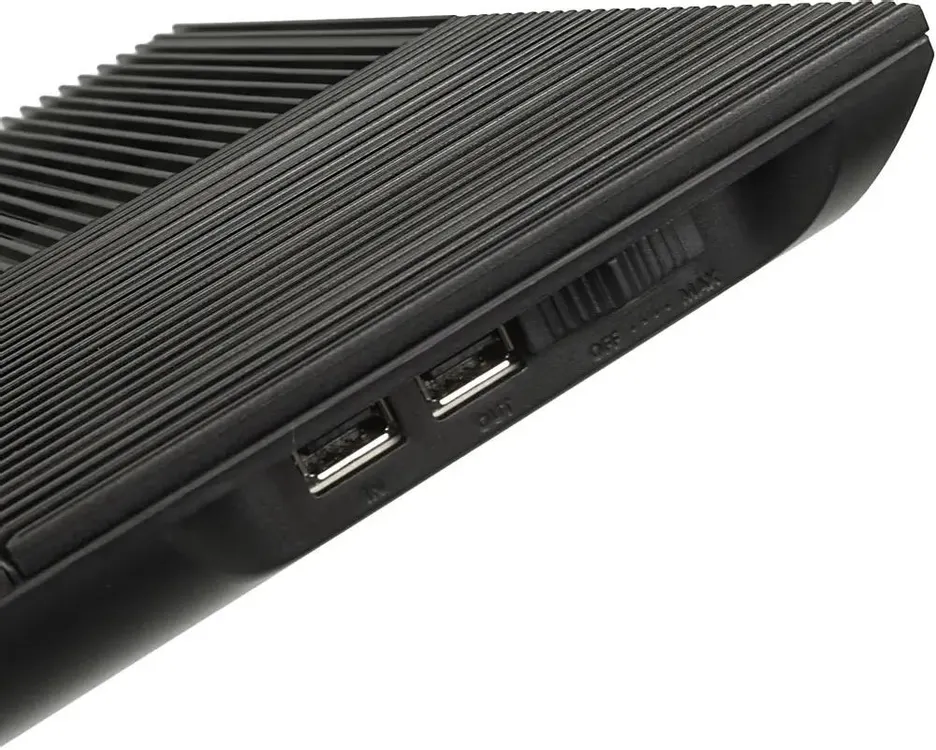 Охлаждающая подставка для ноутбука Deepcool Multi Сore X8 (17"), черный 2 Охлаждающая подставка для ноутбука Deepcool Multi Сore X8 (17"), черный 2